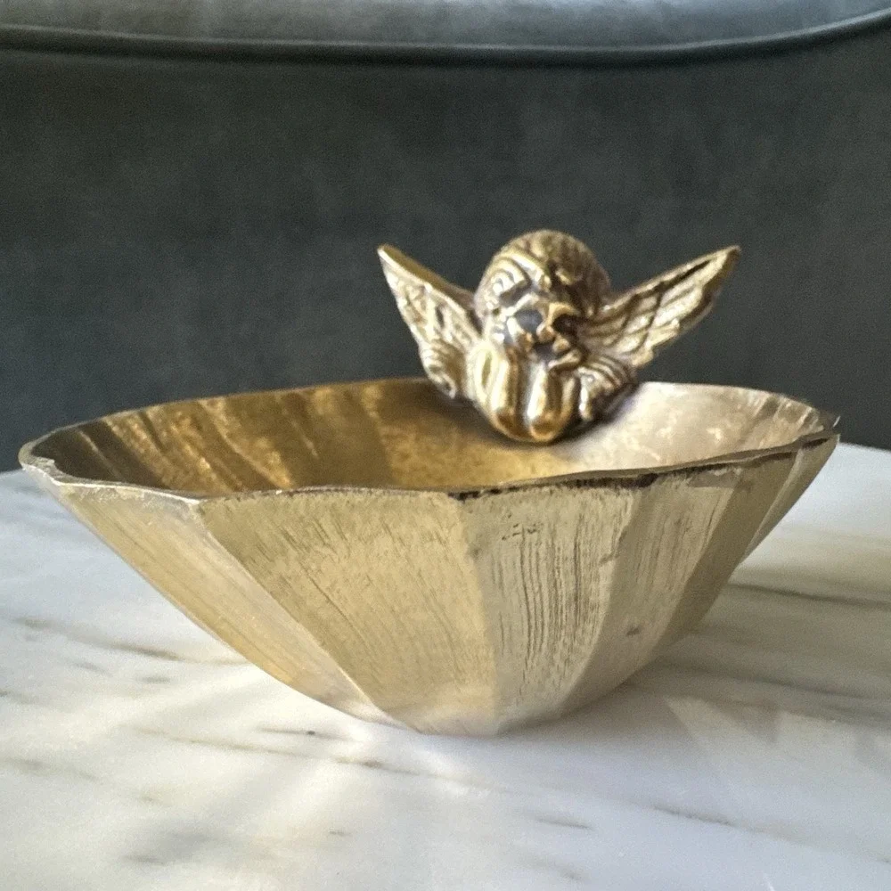Vintage Solid Brass Oval Cherub Angel Candy Soap Jewelry Trinket Dish India